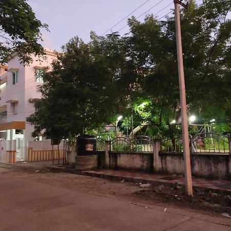 Mayurapriya Inn Chennai Eksteriør billede